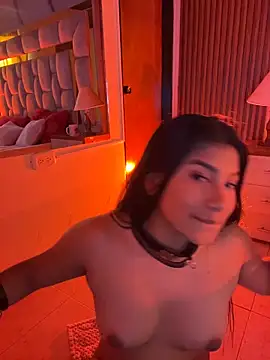 LinnaGardenia webcam