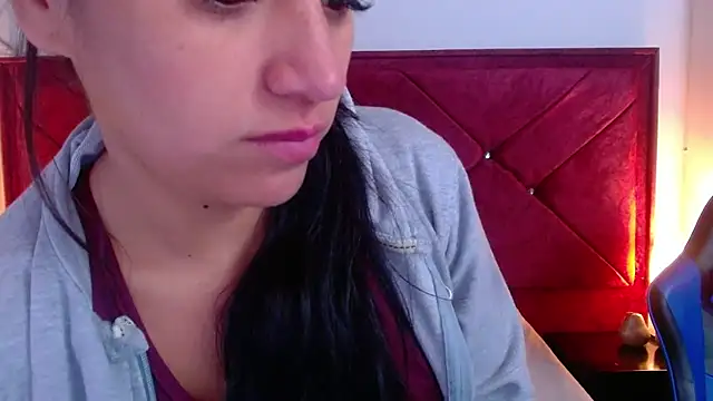 Julietacollins06 webcam