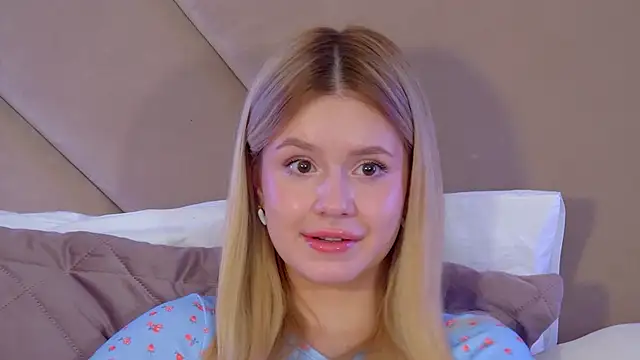 MilanaBalmain webcam