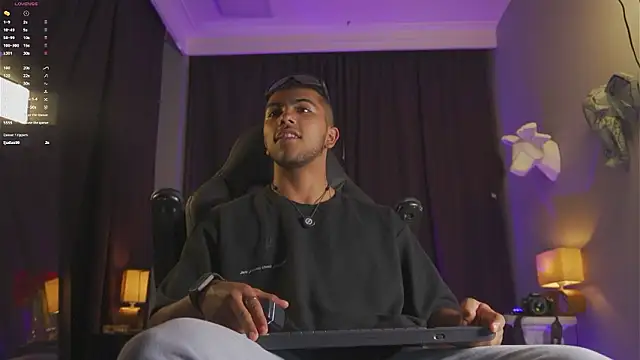 colstorw_ (M twink) - show your ass and open it