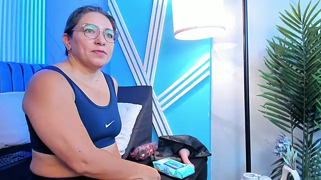 dahianeconnor webcam