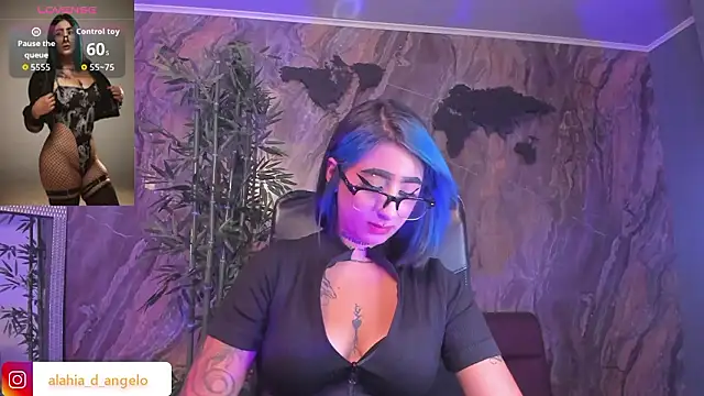 Alahia_Dangelo webcam