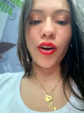 CHARLOTTE__05 webcam