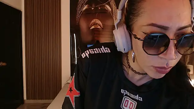 Sam_mansson66 webcam