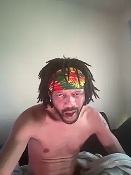 magic_man1085 webcam