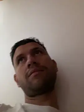 Michaell_Spinelly webcam