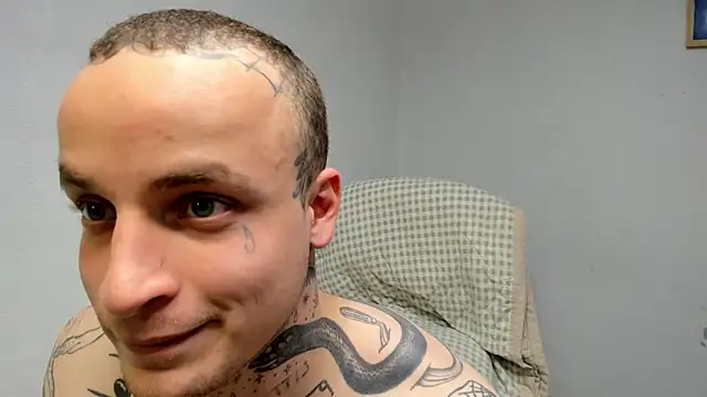 layneinchains webcam