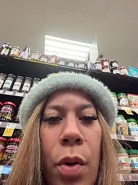 Bigbuttbrooklynn webcam