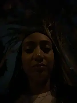 ninabigtitied (F young) - anal plug - finger pussy + squirt