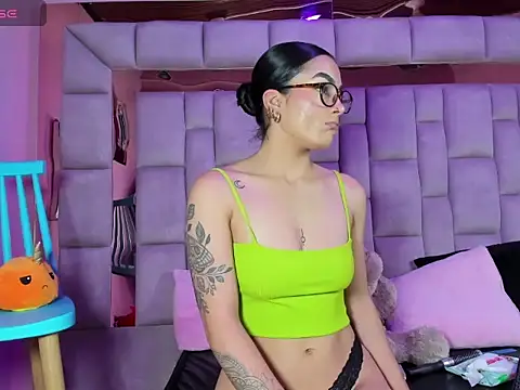 Gisell_Squirt_ webcam