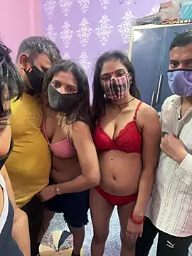 Cute_palak001's room