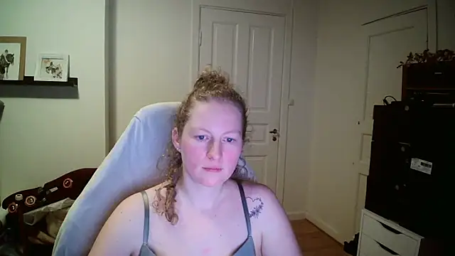 Girlnina-1995 webcam