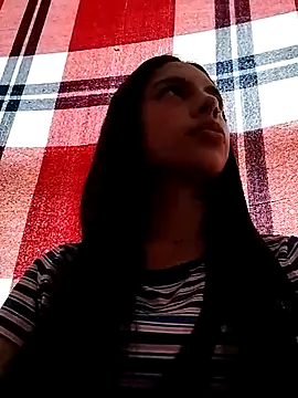 Amarantaa_swet webcam