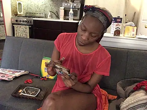 Webcam Model (littyleesh1)  is live.Free join now!