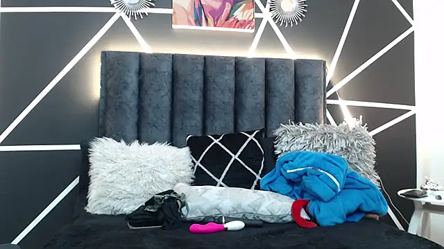 gabrielandabigail - GabrielandAbigail's free webcam - UK Sex Cams