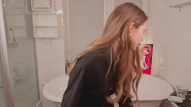 leenapuita - LeenaPuita's free webcam - UK Sex Cams