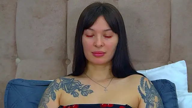 alexandrabloom - AlexandraBloom's free webcam - UK Sex Cams