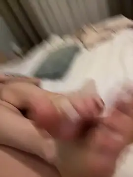 steffi_snowbunny (F teen) - Squirt+ 1 Twerk Video💦🍑😈