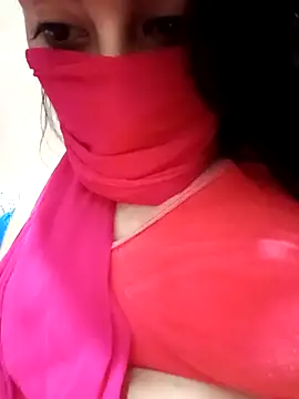 Tamil_White_Rose webcam