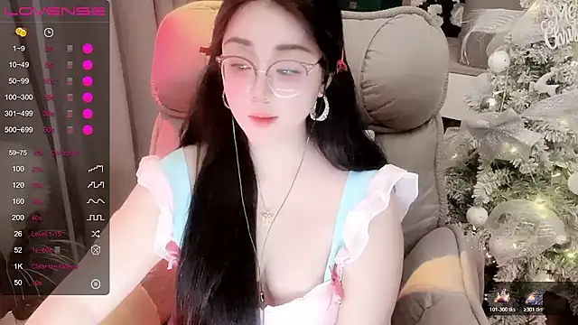 Monica-666888- webcam