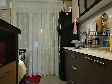 snajperbaba (M mature) - panties off, full naked