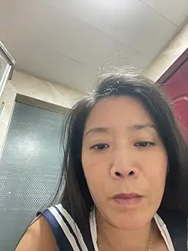 xiangxiang-love webcam