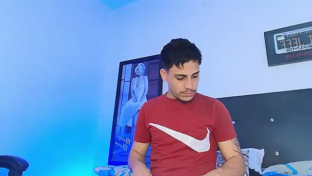 luke_stone (M young) - fuck with the dildo