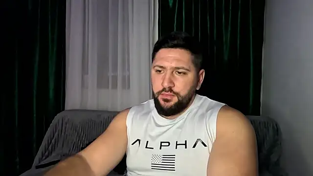 gold_alpha_boy (M young) - Who is the next King of the room?