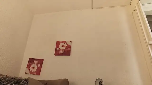 carolineaikos (F teen) - play with my nipples 🔥