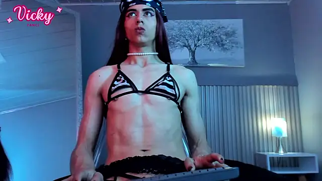 vicky_fant4sy (T young) - 🛢️💃 Oily erotic dance (choose the plac