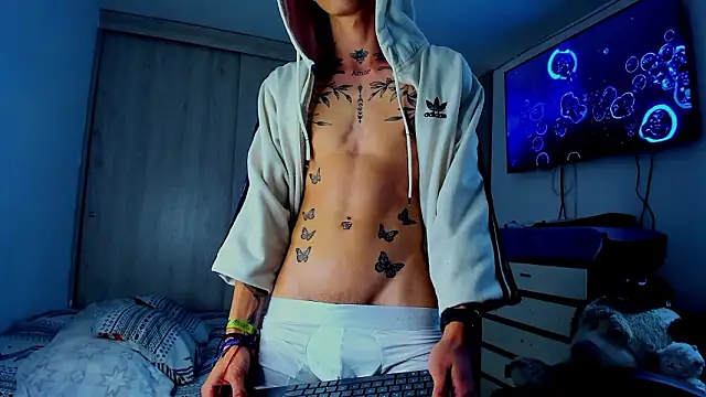 juniior_2311_ webcam