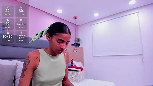 sarah_ashbourne (F young) - make me hot daddy