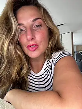 thescorpionfr_ (F young) - LUSH ME 💦💦