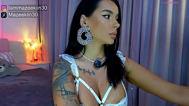 Iammazeekiin30 webcam