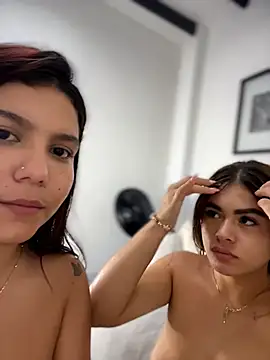 CherrySmirkXXX's room