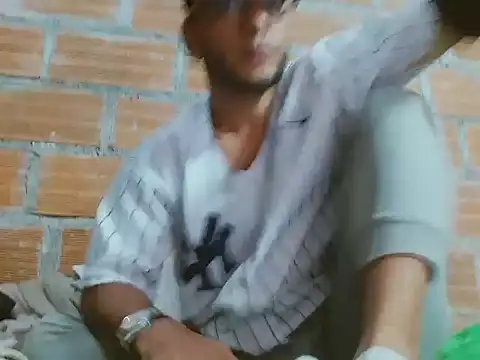 alphamaster_92 (M young) - cock hard