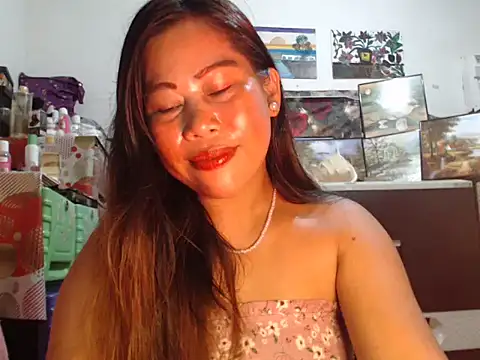 Webcam Model (exotic_filipina_beauty)  is live.Free join now!