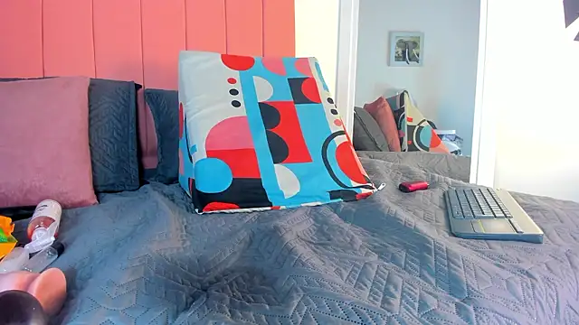 rose_thompson19 webcam