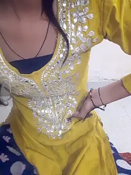 your_noor7 - Your_Noor7's free webcam - UK Sex Cams