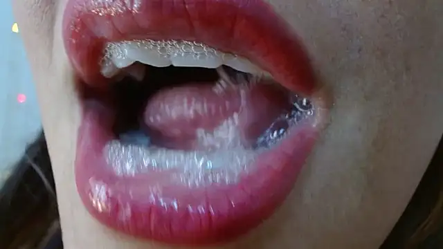 miss_evoleth2 webcam