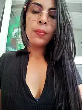 astrid-- (G young) - Make me naughty and hot 😈🥵