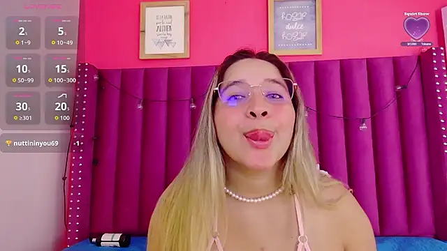 collegepawglovedaddy webcam