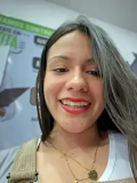 CHARLOTTE__05 webcam