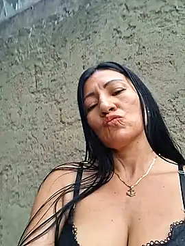 Webcam Model (maturexxxnaughty)  is live.Free join now!