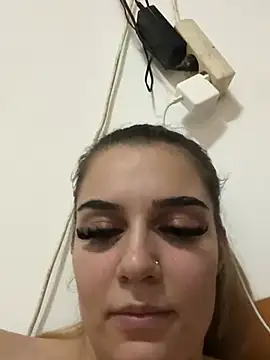 crazyjessika (F teen) - Dildo deep fuck