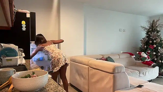 astreaharmonia (F young) - Let's hang out