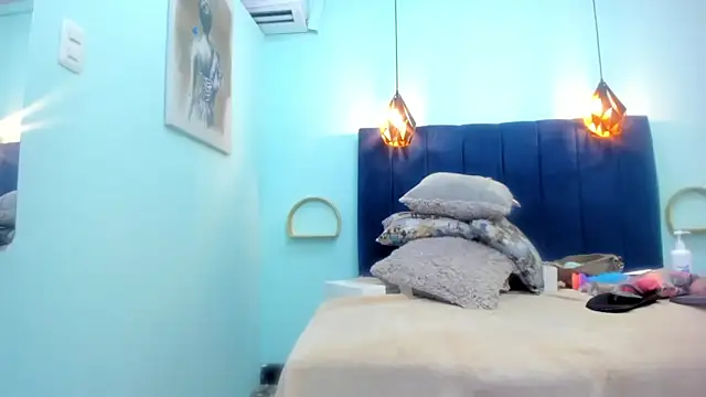 Adrianasex_69x webcam