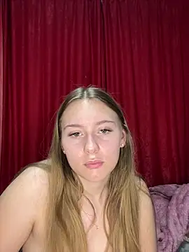 SweetSophia20 webcam