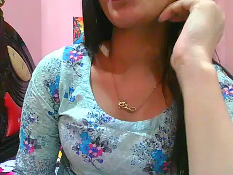 Silver_Queen07 webcam