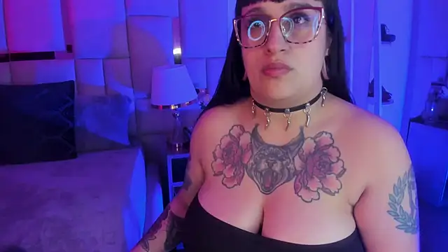 Violett_Sinclair webcam